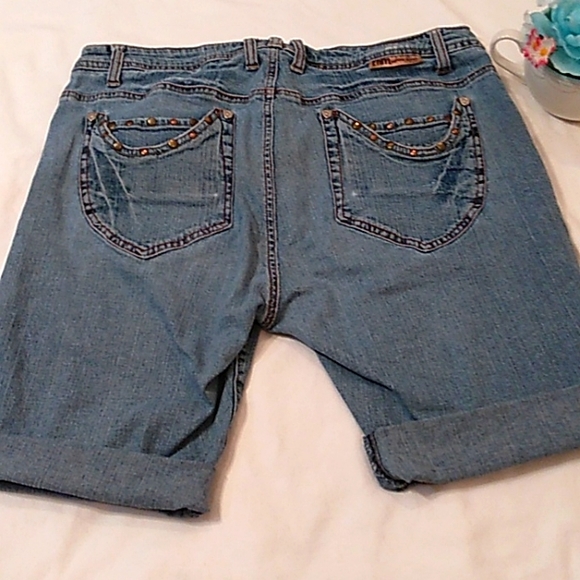 EHTYL DENIM RIVETED BERMUDA SHORTS - Picture 4 of 6